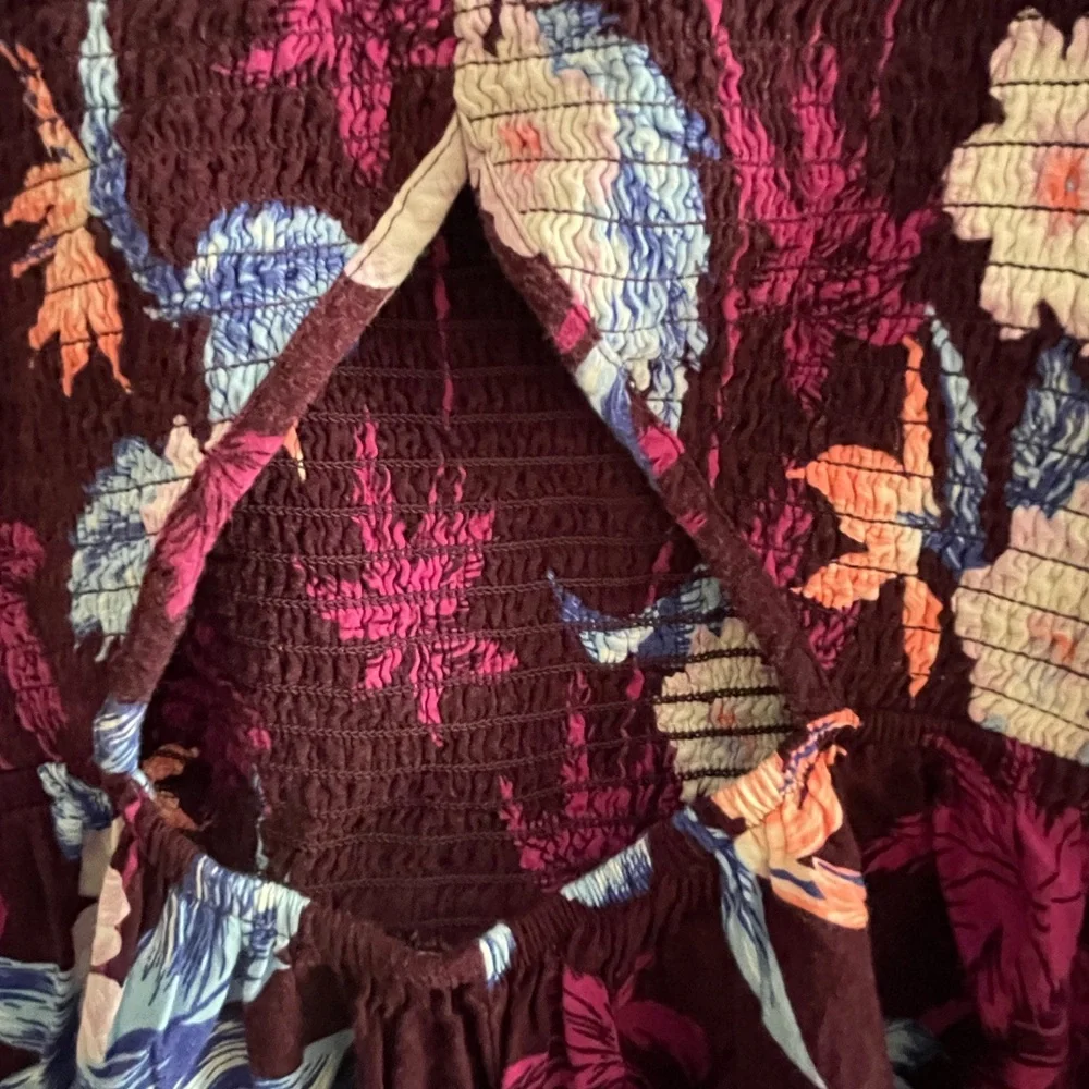 American Eagle summer dress. - Picture 4 of 5